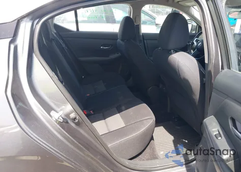 2021 Nissan Sentra Sv Xtronic Cvt z USA, uszkodzony, nr VIN 3N1AB8CV8MY305166